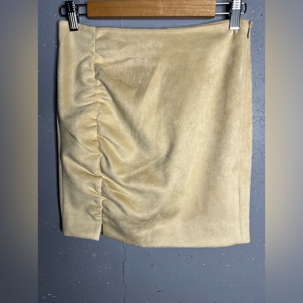 Free People faux suede skirt size 6